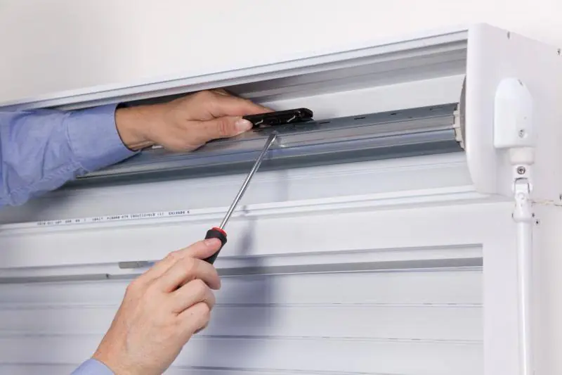 poignée de porte et serrure